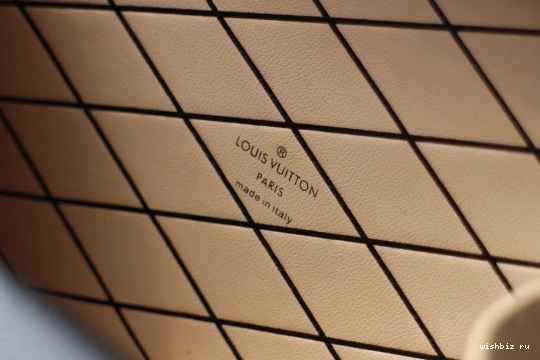 WIS PETITE LOUIS 1854 MALLE SINCE VUITTON 1121